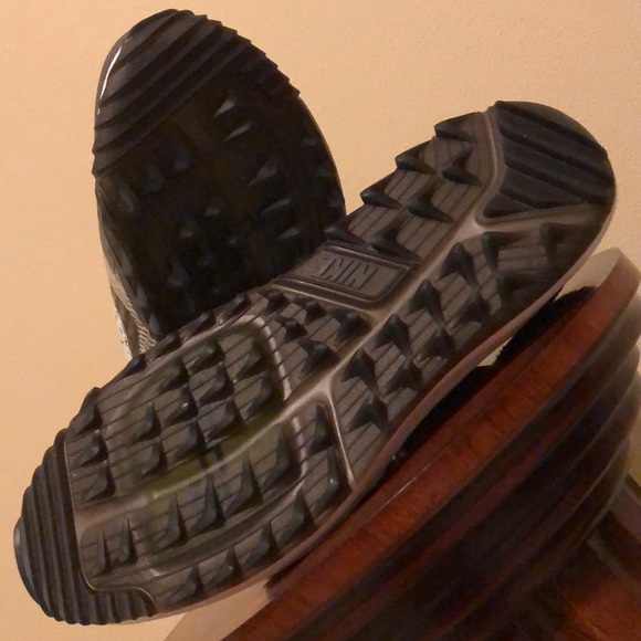 NIKE FLYKNIT RACER G GOLF SHOES - Picture 8 of 8